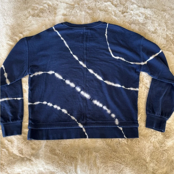 Athleta Sundown navy/white Tie-dye Sweatshirt size medium - Picture 4 of 11